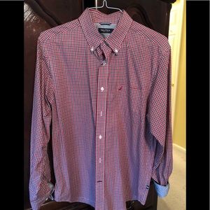 NAUTICA Men’s Buttondown